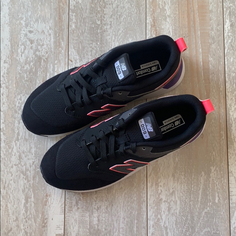 NWT new balance 009 - Picture 4 of 8